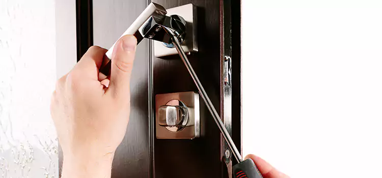 Door Lock Replacement Service Moline