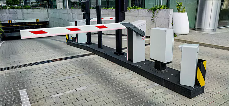 Custom Gate Design & Integration Moline
